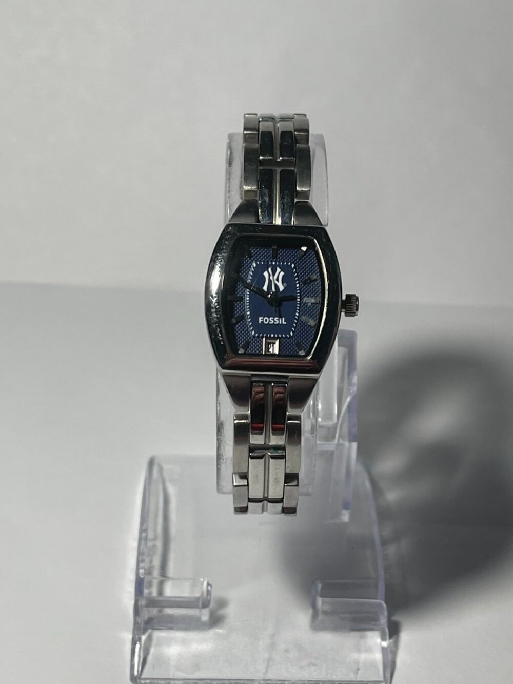 New York Yankees MLB Stainless-Steel Bracelet Watch by Fossil NEW